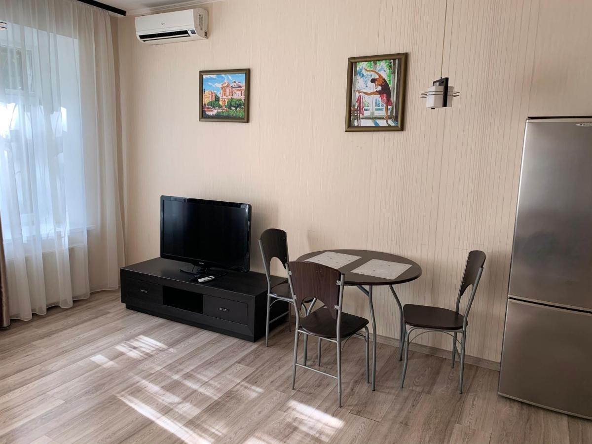 Excellent Apartment In The Center Of Odessa Luaran gambar